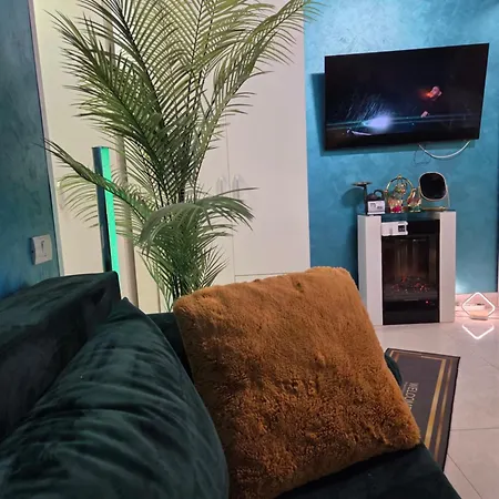 Turquoisestudiouconstanta Apartment *