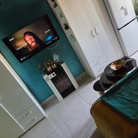 Apartment Turquoisestudiouconstanta *
